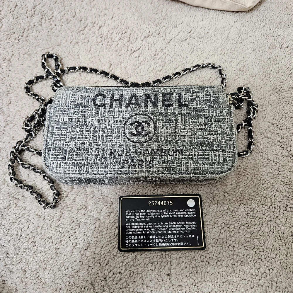CHANEL Black and Gray Tweed Crossbody Bag - Picture 1 of 1